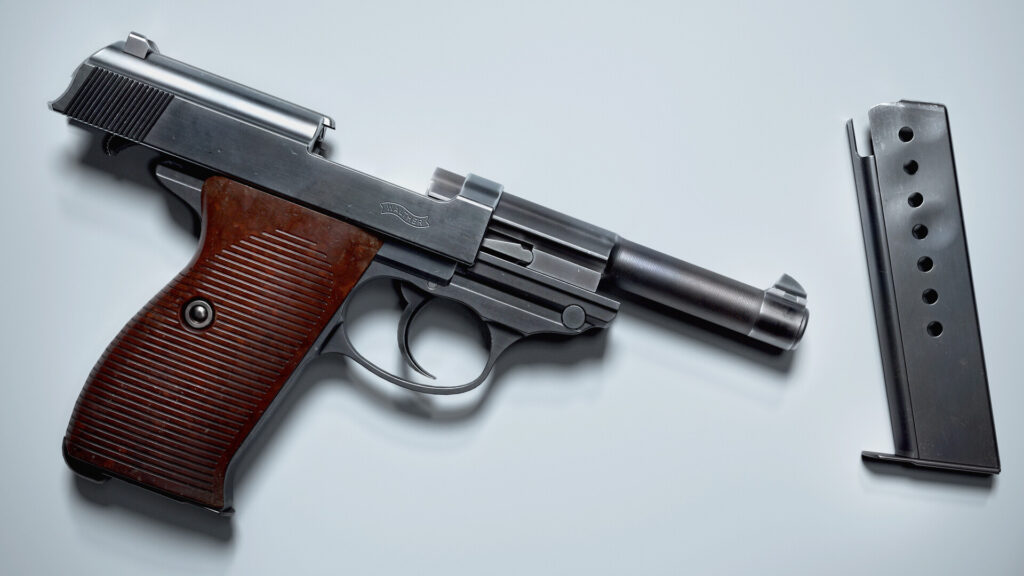 vsevolod-ushaev-p38-render7-out